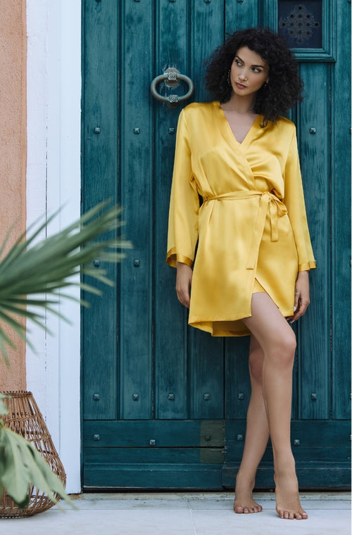 Short negligee in yellow silk - Marjolaine - 3