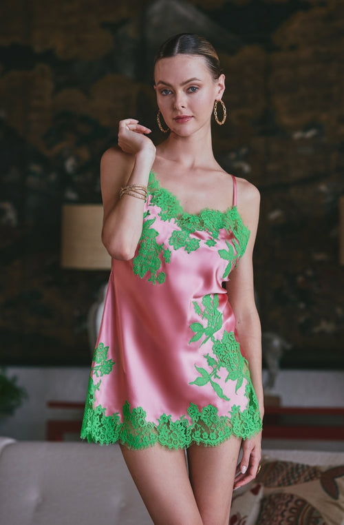 Short nightie Apolline in pink silk adorned with green lace - Marjolaine - 1