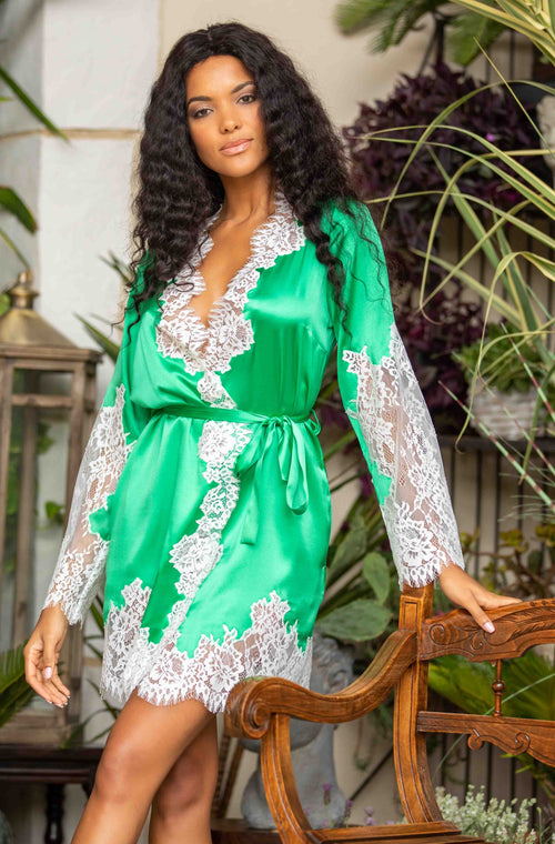 Short negligee in green silk and lace - Marjolaine - 1