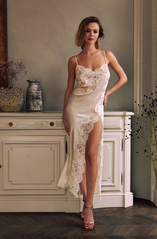 Long silk and lace nightie - Marjolaine - 3