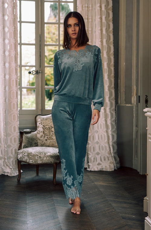 Velvet and lace pajamas - Marjolaine - 3