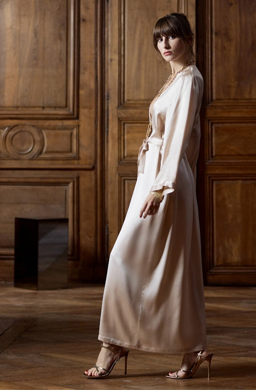 Long negligee in beige silk - Marjolaine - 4