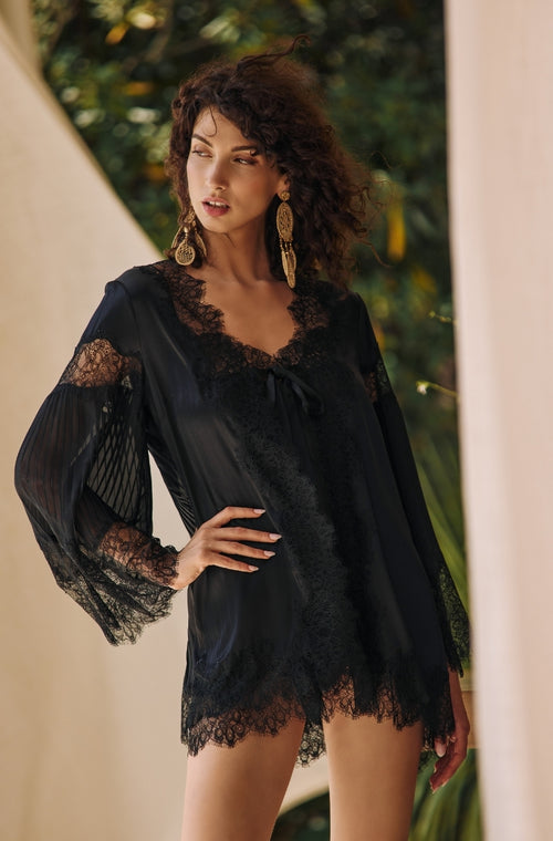 Short negligee in black pleated chiffon and lace - Marjolaine - 1